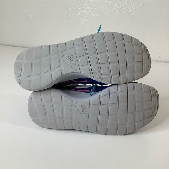 Nike Roshe run lighting bolt sneakers SZ 6.5 youth - Picture 11 of 13